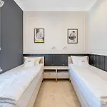 Wschodnia Elegans Aparthotel