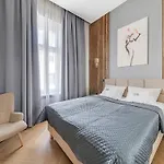 Wschodnia Elegans Aparthotel