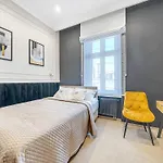 Wschodnia Elegans Aparthotel Lodz