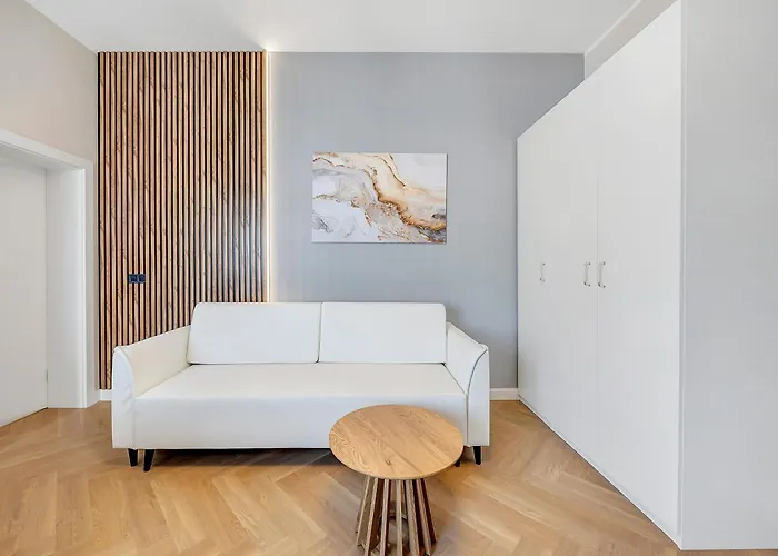 Wschodnia Elegans Łódź